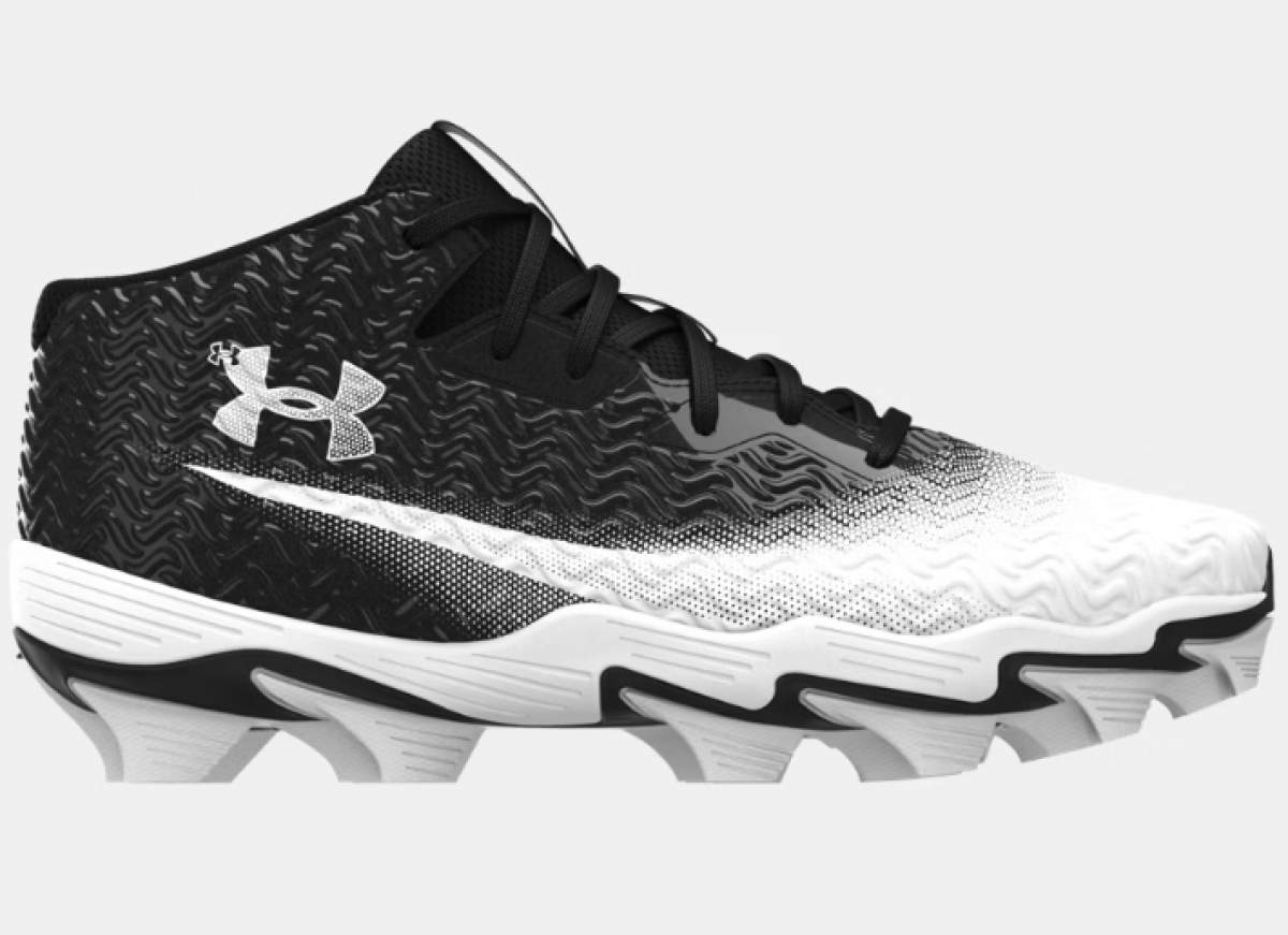 UNDER ARMOUR MENS SPOTLIGHT HAMMER FOOTBALL CLEATS